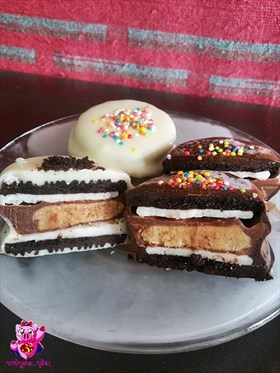 Chocolate - Dipped Peanut Butter Cup Stuffed Oreos